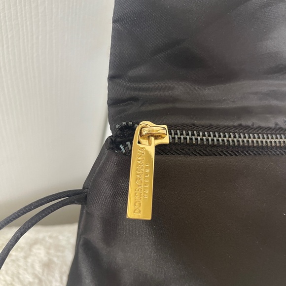 Dolce and Gabbana cosmetics pouch GUC - Picture 5 of 13